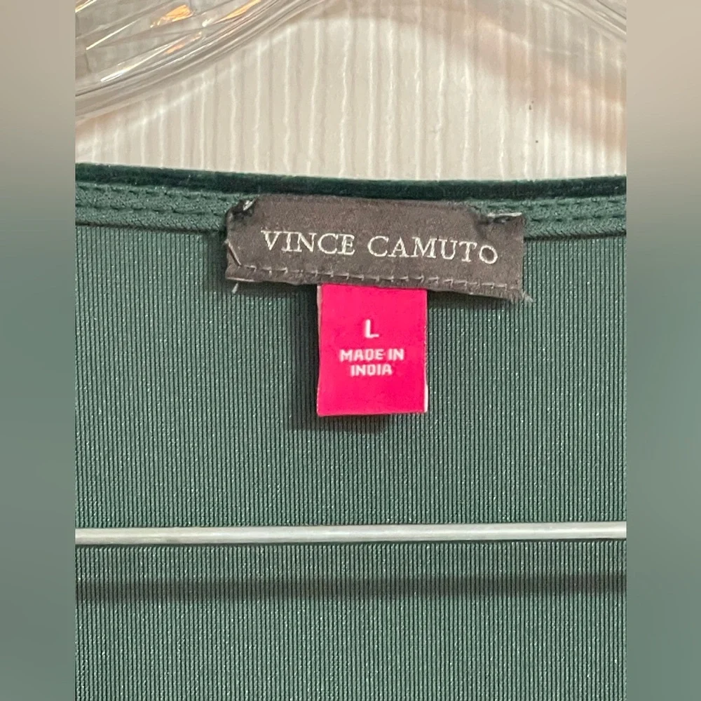 NWOT: Vince Canuto Green Round Neck 3/4 Sleeves Smocked-Hem Velour Blouse Size L - Picture 6 of 8